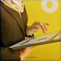 طراحی لوگو حرفه‌ ای - مشهور شو